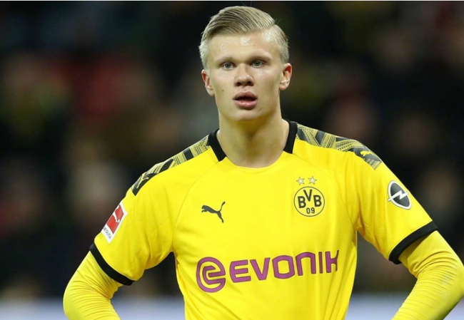 曼联主帅谈球队战术与未来