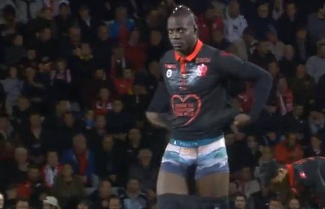 篮球CBA球员连续三场得分上双