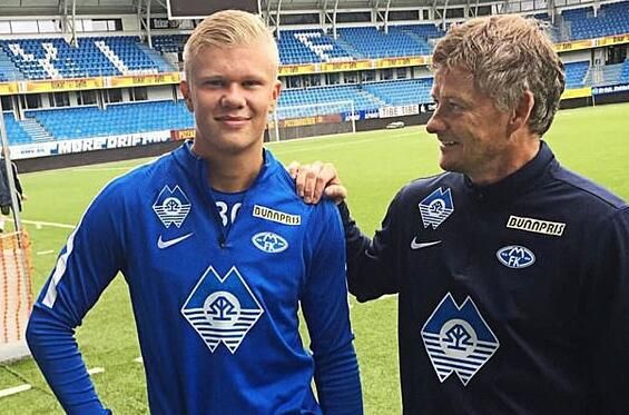 亚冠二级战报：布伦纳帽子戏法，南定绿钢9-0狂胜东方（亚冠二级联赛战报：布伦纳戴帽，南定绿钢9比0横扫东方）