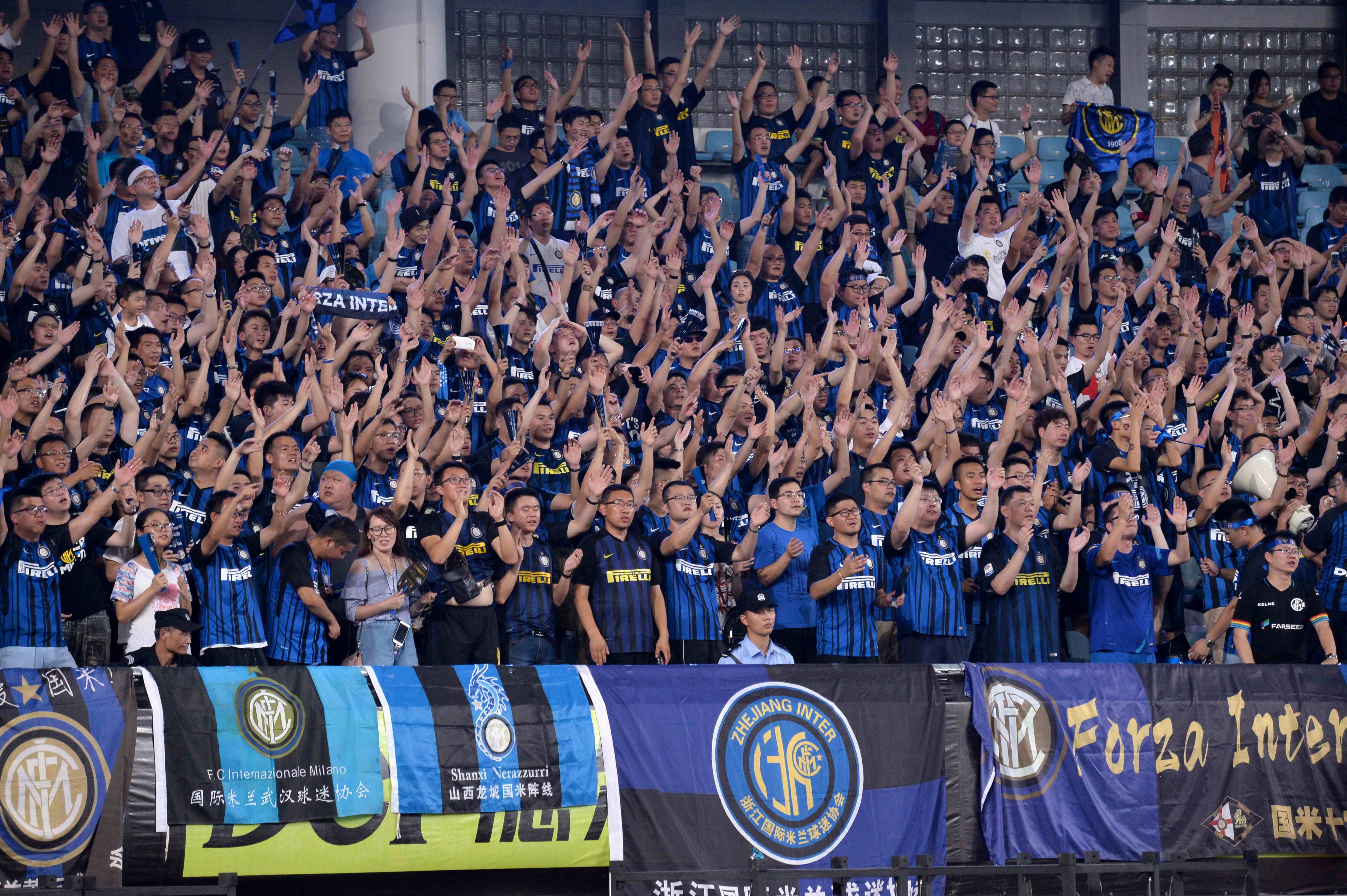 西甲半场：双方破门乏术，阿拉维斯暂0-0塞尔塔（西甲半场战报：阿拉维斯与塞尔塔互交白卷，比分0-0）