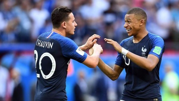 36球，劳塔罗超越克雷斯波独占阿根廷队史射手榜第四位