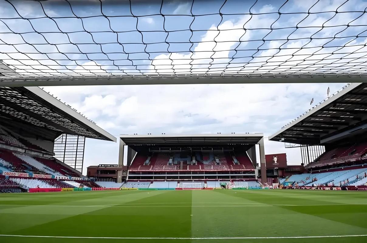 大包大揽！山西外援诺威尔首秀交出30分5篮板3助攻